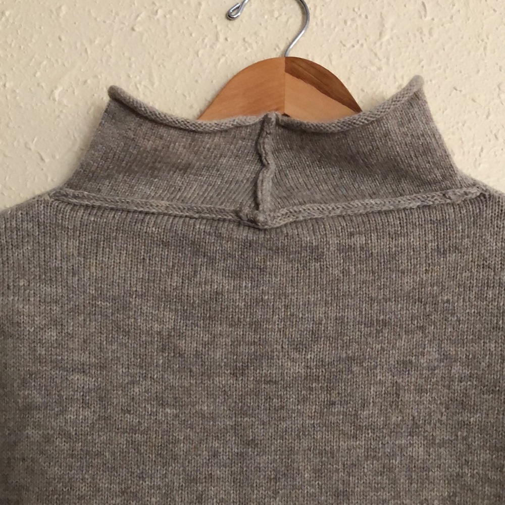 French Connection Sweater - Picture 4 of 10